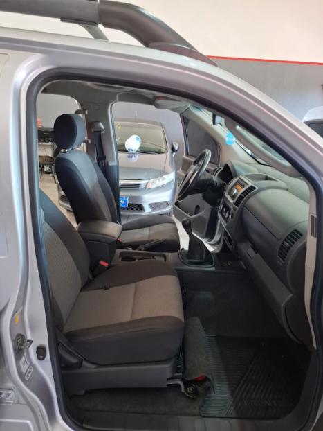 NISSAN Frontier 2.5 SE 4X4 ATTACK TURBO DIESEL CABINE DUPLA, Foto 9