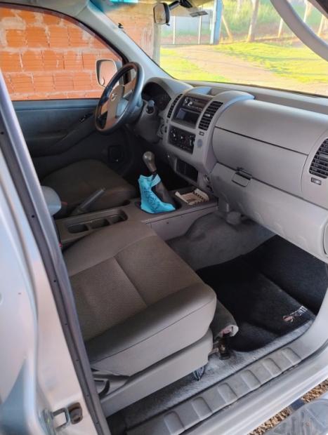 NISSAN Frontier 2.5 XE TURBO DIESEL CABINE DUPLA, Foto 3