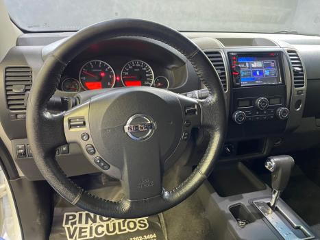 NISSAN Frontier 2.5 SL 4X4 TURBO DIESEL CABINE DUPLA AUTOMTICO, Foto 11