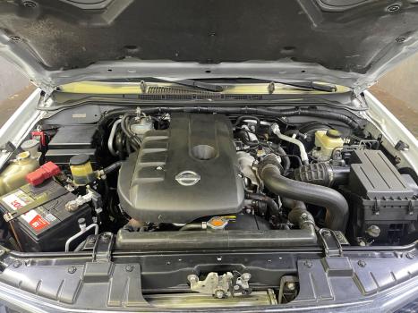 NISSAN Frontier 2.5 SL 4X4 TURBO DIESEL CABINE DUPLA AUTOMTICO, Foto 16