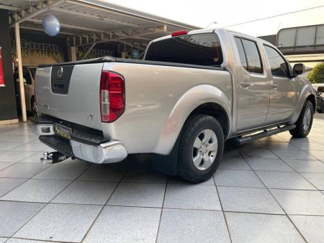 NISSAN Frontier , Foto 7