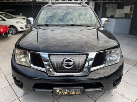 NISSAN Frontier , Foto 3