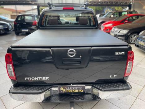 NISSAN Frontier , Foto 8