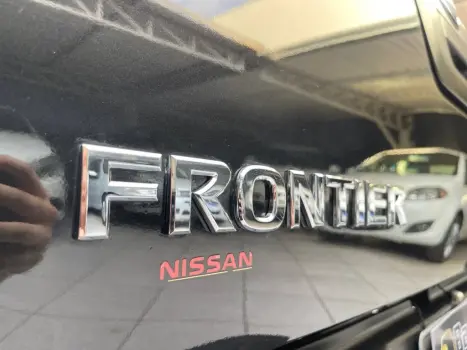 NISSAN Frontier , Foto 15