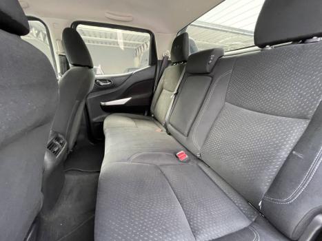 NISSAN Frontier , Foto 15