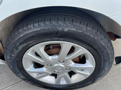 NISSAN Grand Livina 1.8 16V 4P SL FLEX AUTOMTICO, Foto 13