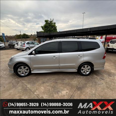 NISSAN Grand Livina 1.8 16V 4P SL FLEX AUTOMTICO, Foto 4