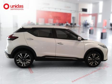 NISSAN Kicks 1.6 16V 4P FLEXSTART EXCLUSIVE XTRONIC AUTOMTICO CVT, Foto 6