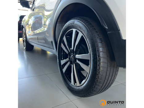 NISSAN Kicks 1.6 16V 4P FLEXSTART EXCLUSIVE XTRONIC AUTOMTICO CVT, Foto 5