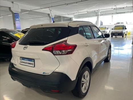 NISSAN Kicks 1.6 16V 4P FLEXSTART S X-TRONIC AUTOMTICO CVT, Foto 6