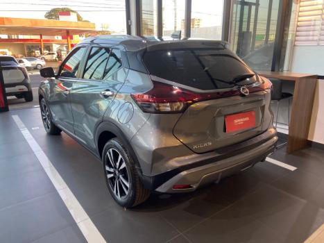 NISSAN Kicks 1.6 16V 4P FLEXSTART EXCLUSIVE XTRONIC AUTOMTICO CVT, Foto 6