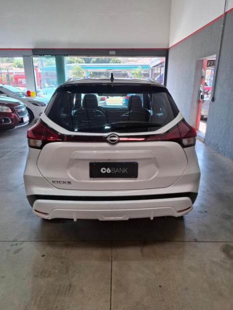 NISSAN Kicks 1.6 16V 4P FLEXSTART EXCLUSIVE XTRONIC AUTOMTICO CVT, Foto 5