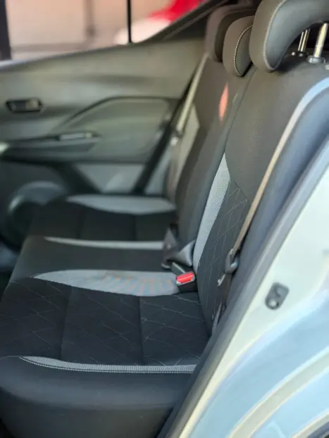 NISSAN Kicks 1.6 16V 4P FLEXSTART S DIRECT X-TRONIC AUTOMTICO CVT, Foto 9