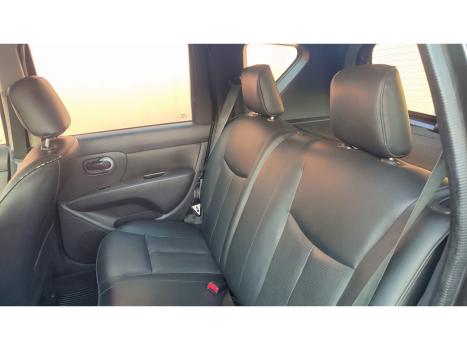 NISSAN Livina 1.8 16V 4P SL X-GEAR FLEX AUTOMTICO, Foto 6