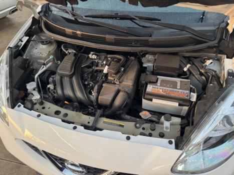 NISSAN March 1.0 12V 4P S FLEX, Foto 11