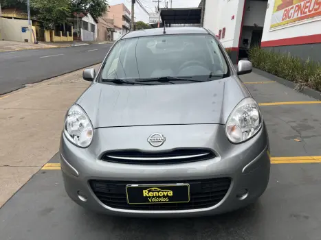 NISSAN March 1.0 12V 4P S FLEX, Foto 2