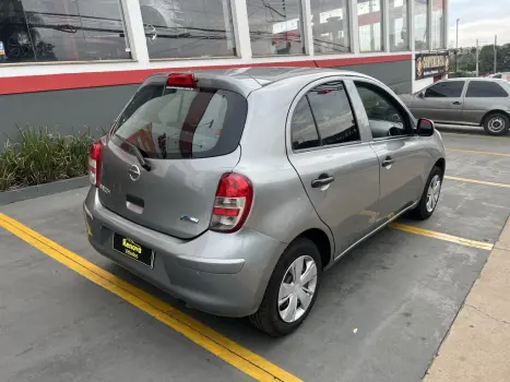 NISSAN March 1.0 12V 4P S FLEX, Foto 7