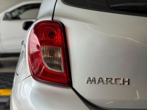 NISSAN March 1.0 12V 4P S FLEX, Foto 10