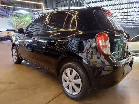 NISSAN March 1.0 16V 4P S FLEX, Foto 9