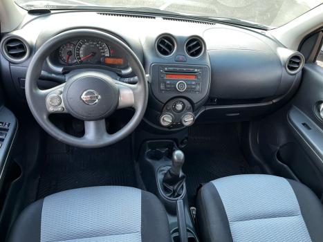 NISSAN March 1.6 16V 4P SV FLEX, Foto 9