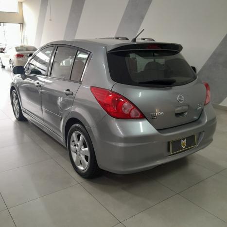 NISSAN Tiida Hatch 1.8 16V 4P SL FLEX AUTOMTICO, Foto 5