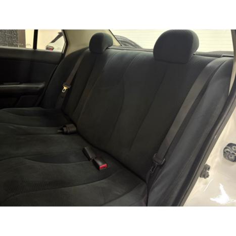 NISSAN Tiida Sedan 1.8 16V 4P FLEX, Foto 9