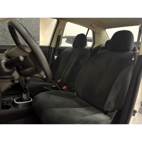 NISSAN Tiida Sedan 1.8 16V 4P FLEX, Foto 10