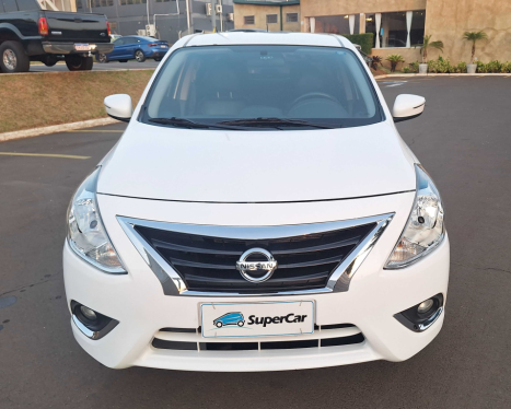 NISSAN Versa Sedan 1.6 16V 4P UNIQUE FLEX, Foto 2