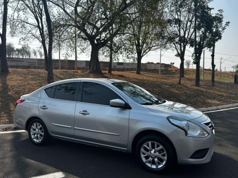 NISSAN Versa Sedan 1.6 16V 4P FLEX SV, Foto 3