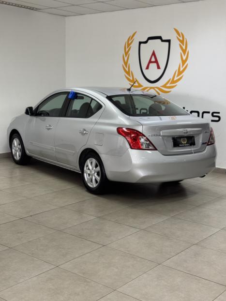 NISSAN Versa Sedan 1.6 16V 4P FLEX SL, Foto 5