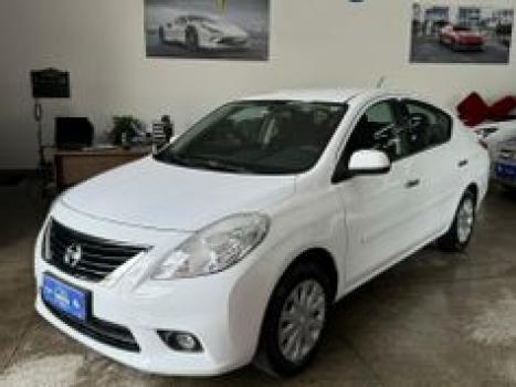 NISSAN Versa Sedan 1.6 16V 4P FLEX SV, Foto 2