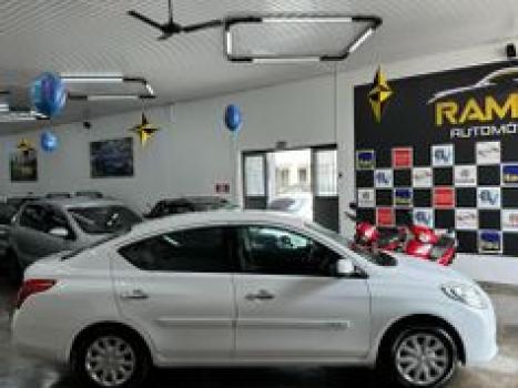 NISSAN Versa Sedan 1.6 16V 4P FLEX SV, Foto 3