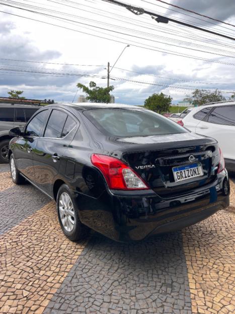 NISSAN Versa Sedan 1.6 16V 4P FLEX SV, Foto 3