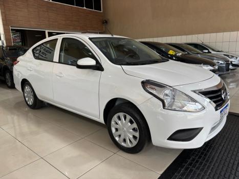 NISSAN Versa Sedan 1.0 4P FLEX, Foto 2