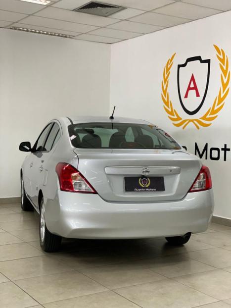 NISSAN Versa Sedan 1.6 16V 4P FLEX SL, Foto 6
