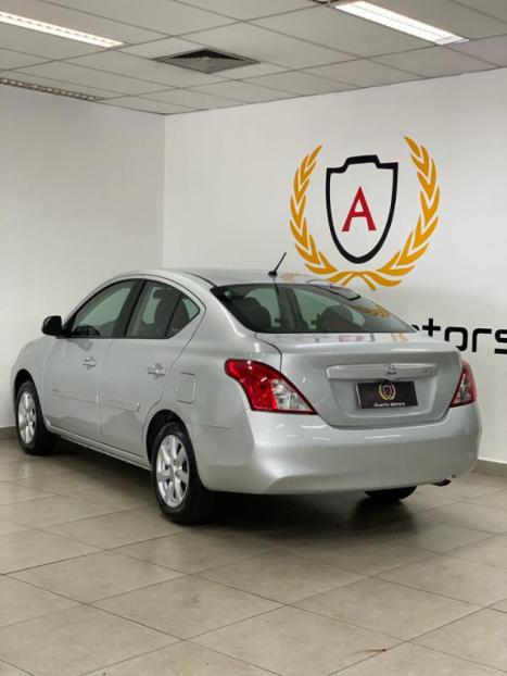 NISSAN Versa Sedan 1.6 16V 4P FLEX SL, Foto 8
