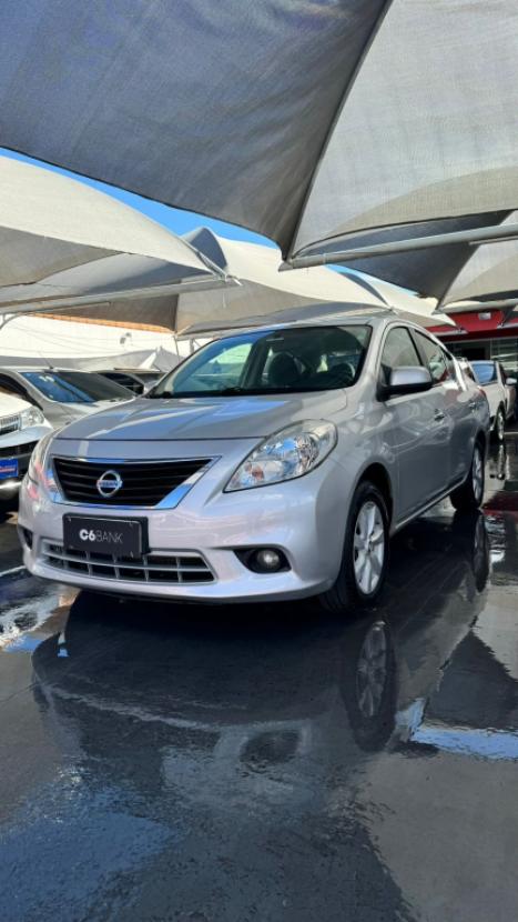 NISSAN Versa Sedan 1.6 16V 4P FLEX SL, Foto 2