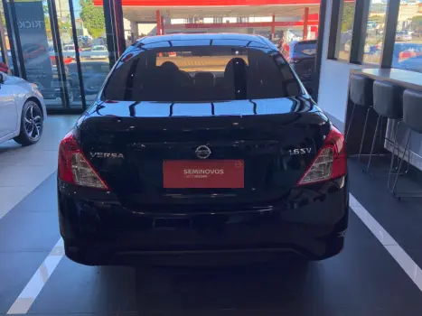 NISSAN Versa Sedan 1.6 16V 4P SV FLEX XTRONIC AUTOMTICO CVT, Foto 3