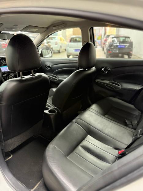 NISSAN Versa Sedan 1.6 16V 4P UNIQUE FLEX XTRONIC AUTOMTICO CVT, Foto 11