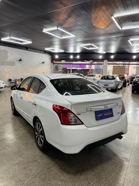 NISSAN Versa Sedan 1.6 16V 4P UNIQUE FLEX XTRONIC AUTOMTICO CVT, Foto 15