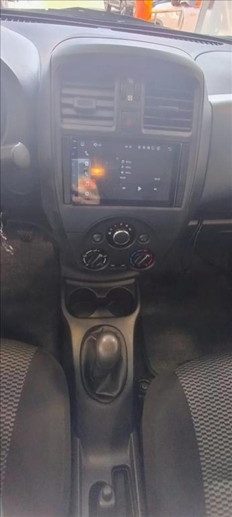NISSAN Versa Sedan 1.6 16V 4P FLEXSTART V-DRIVE, Foto 10