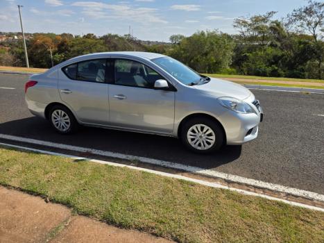 NISSAN Versa Sedan 1.6 16V 4P FLEX SV, Foto 6