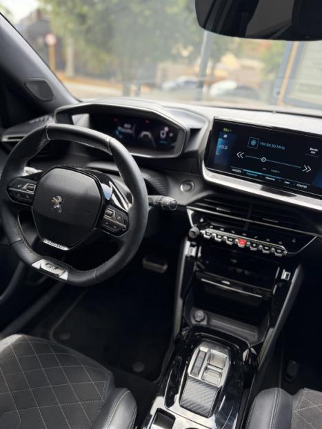 PEUGEOT 2008 54 KW ELTRICO E-GT, Foto 9