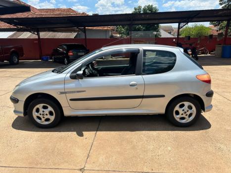 PEUGEOT 206 1.0 16V QUIKSILVER, Foto 6