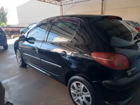 PEUGEOT 206 1.4 4P FLEX, Foto 3