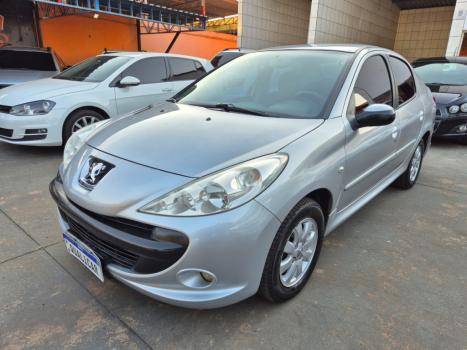 PEUGEOT 207 Sedan 1.4 4P PASSION XRS FLEX, Foto 2