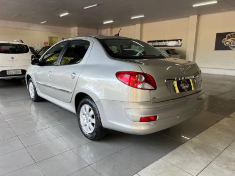 PEUGEOT 207 Sedan 1.4 4P PASSION SPORT XR FLEX, Foto 4