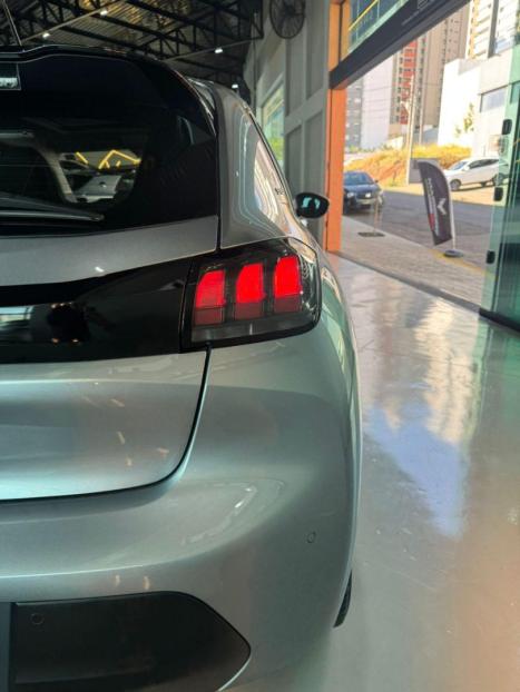 PEUGEOT 208 1.0 4P FLEX FIREFLY STYLE, Foto 8