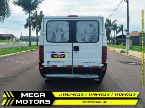 PEUGEOT Boxer 2.3 HDI 330 TURBO DIESEL 16 LUGARES, Foto 6