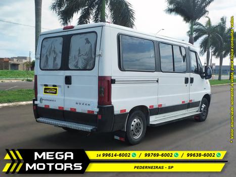 PEUGEOT Boxer 2.3 HDI 330 TURBO DIESEL 16 LUGARES, Foto 7